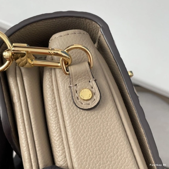 Firstbag ru MÉTIS LOUIS VUITTON POCHETTE 0811